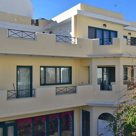 Mike'S Studios Karpathos Exterior foto