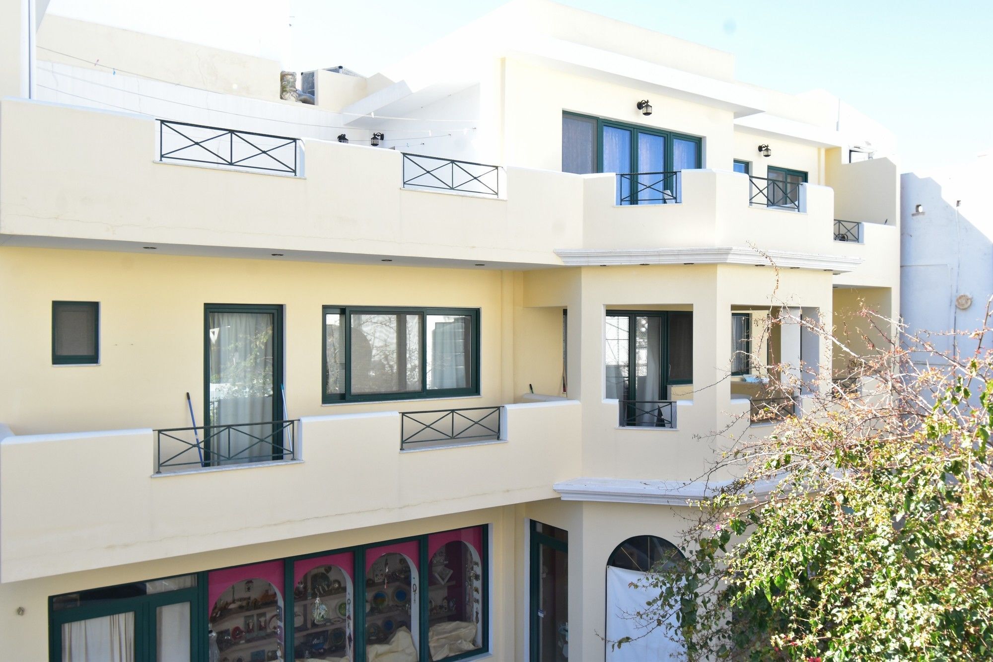 Mike'S Studios Karpathos Exterior foto